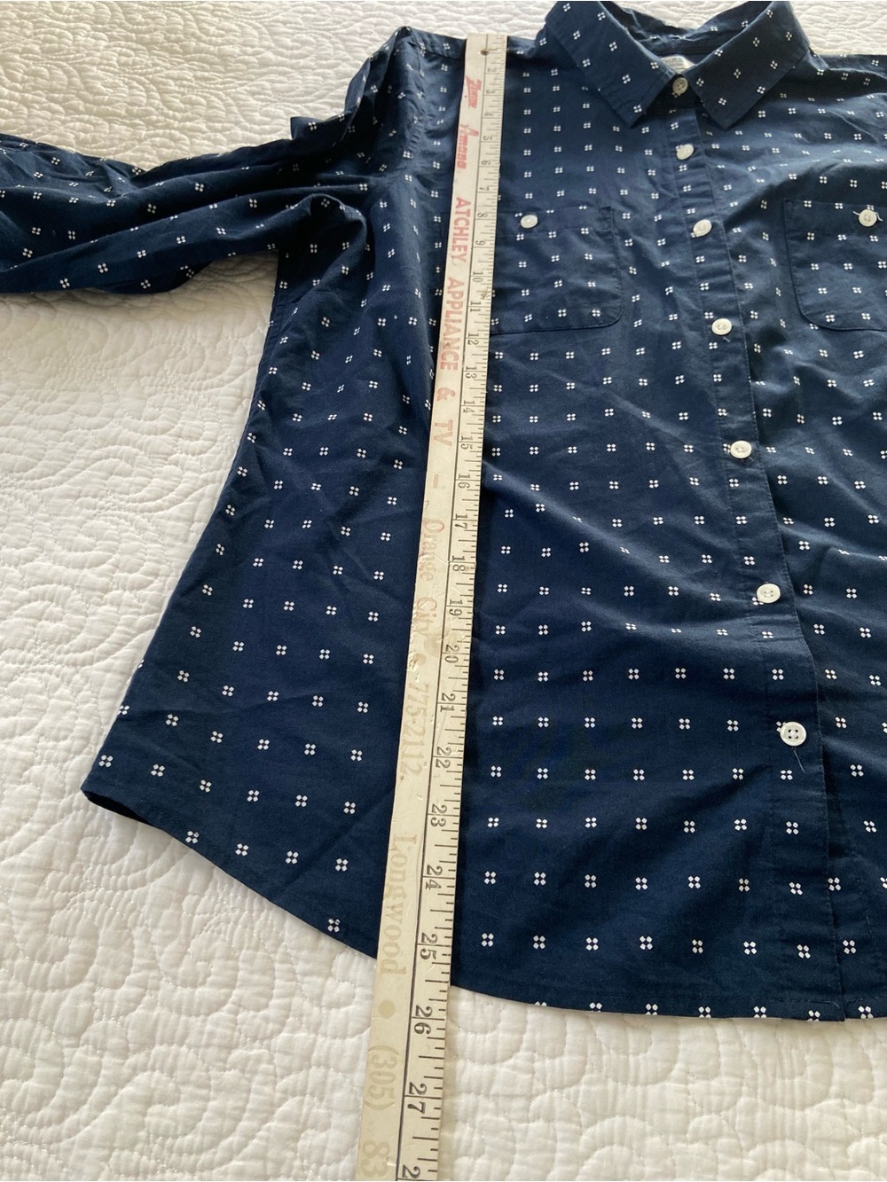 Croft & Barrow Navy 3/4 Sleeve Button-Down Shirt with White Dot Grid Size PL - Picture 13 of 13